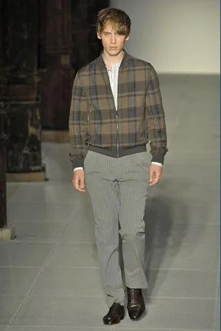 Look 12